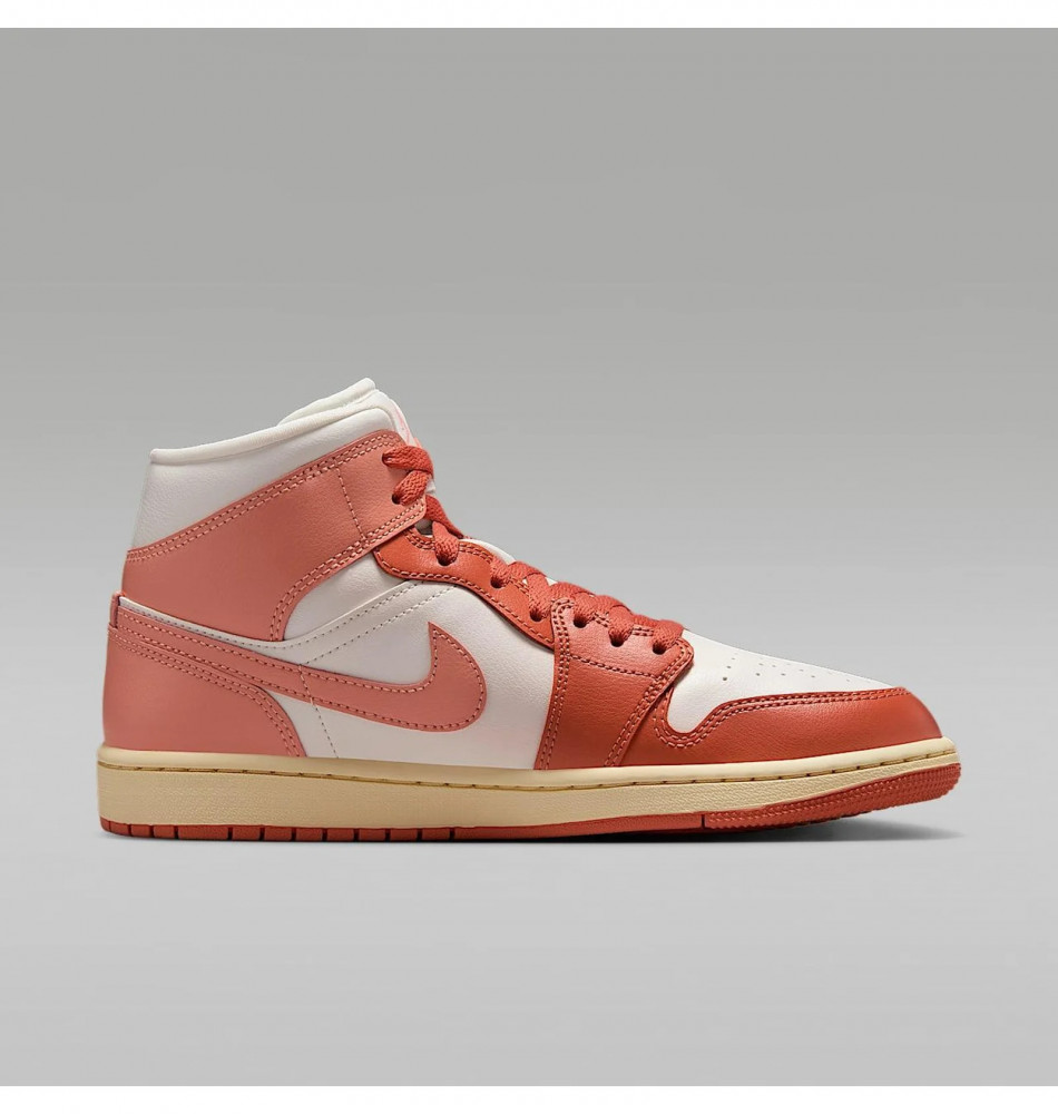 Outlet Жіночі кросівки Nike Air Jordan 1 Mid BQ6472-180