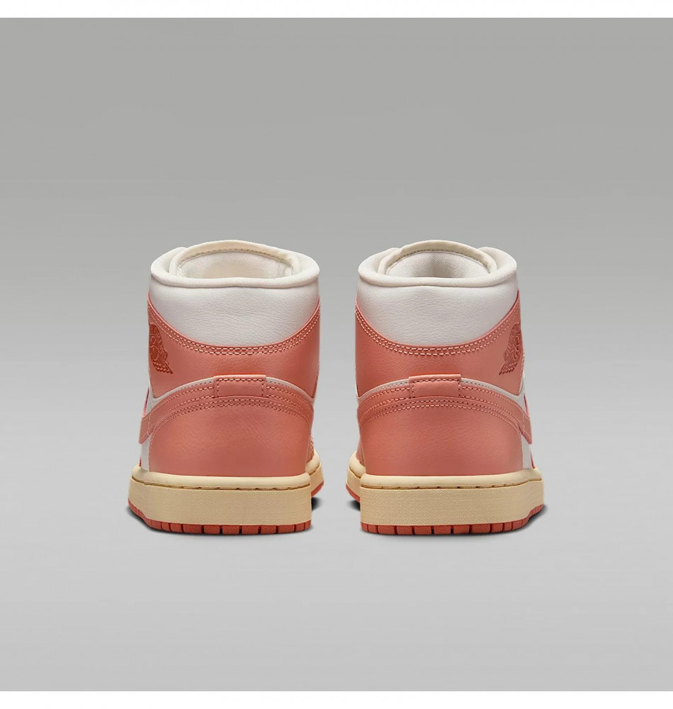 Outlet Жіночі кросівки Nike Air Jordan 1 Mid BQ6472-180_image_8