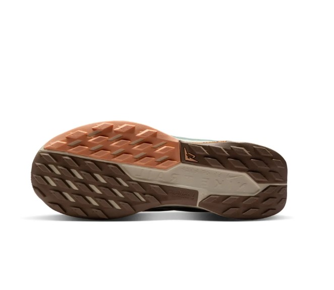 Outlet Кросівки жіночі Nike React X Pegasus Trail 5 DV3865-010_image_8