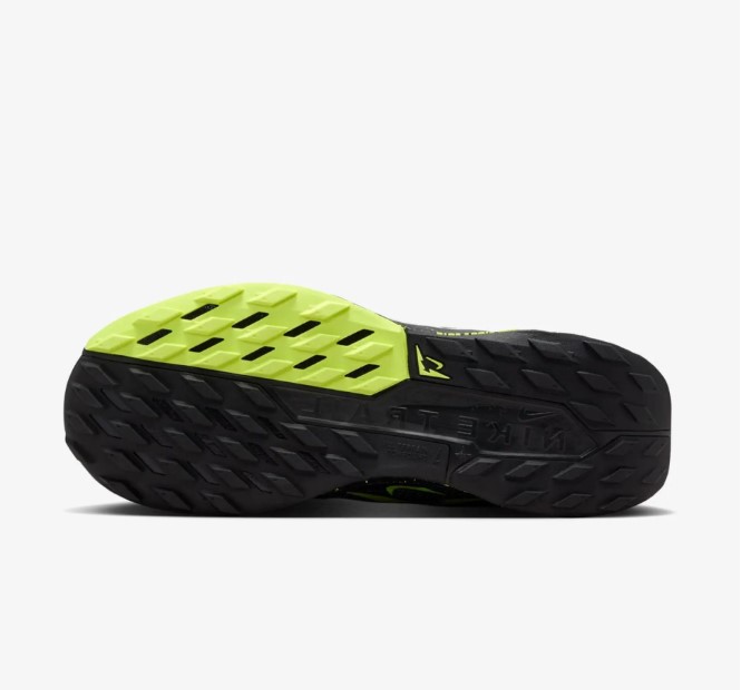 Outlet Кросівки жіночі Nike React X Pegasus Trail 5 DV3865-011_image_7