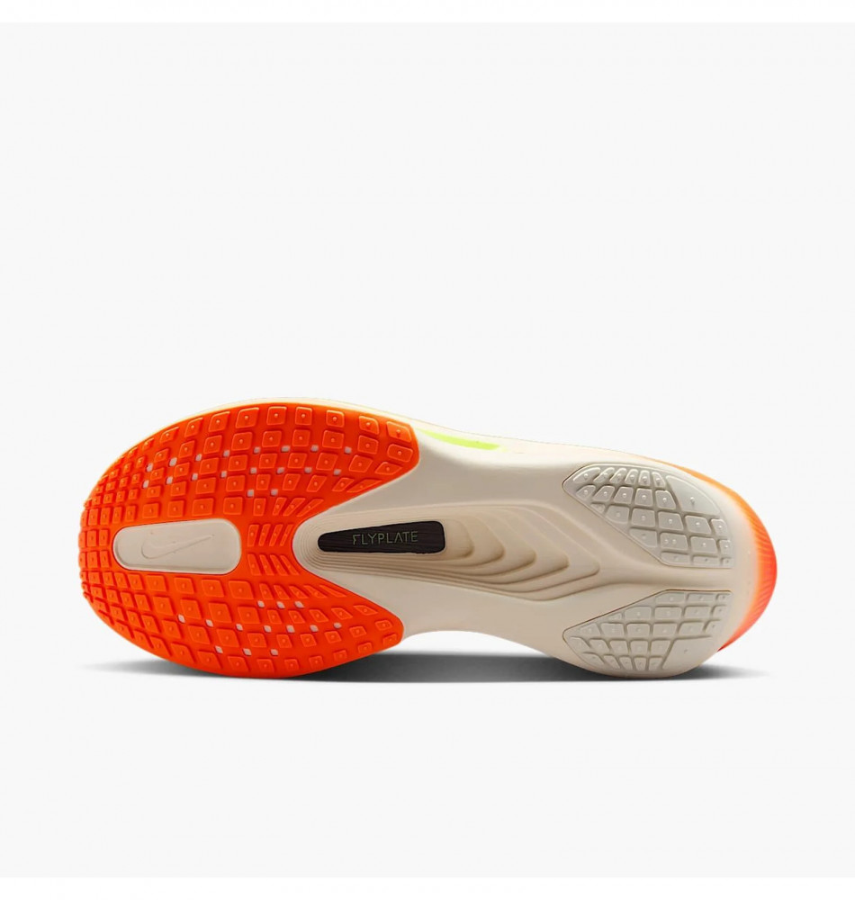 Outlet Кросівки жіночі Nike Zoom Fly 6 FN8455-105_image_4