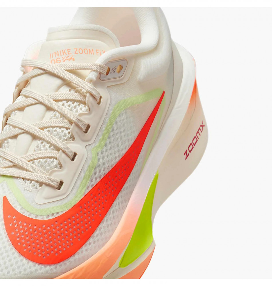 Outlet Кросівки жіночі Nike Zoom Fly 6 FN8455-105_image_5