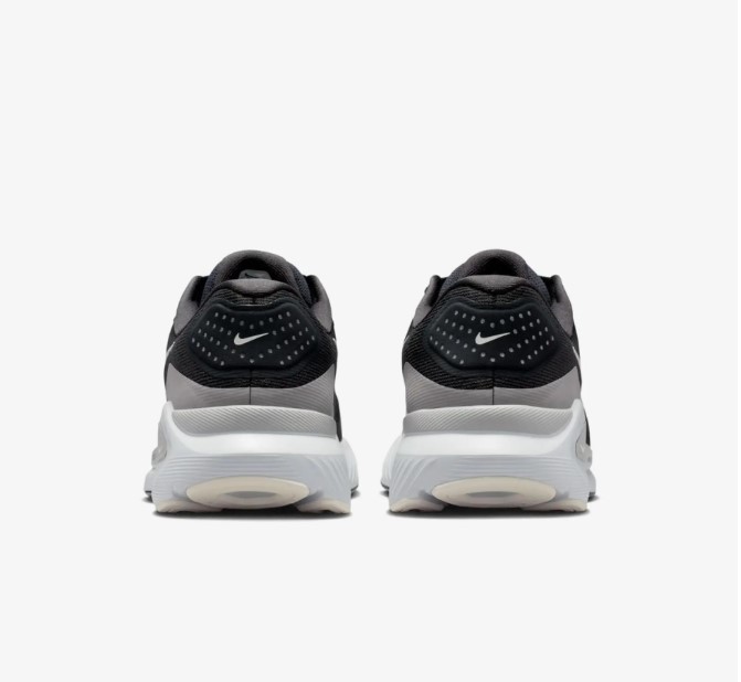Outlet Чоловічі кросівки Nike Structure 26 HJ1102-005_image_5