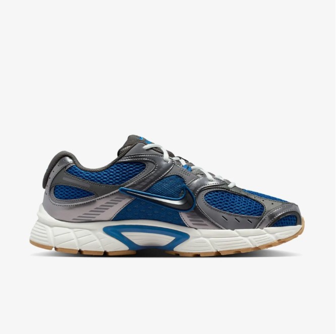 Outlet Чоловічі кросівки Nike V5 Rnr HJ5228-401