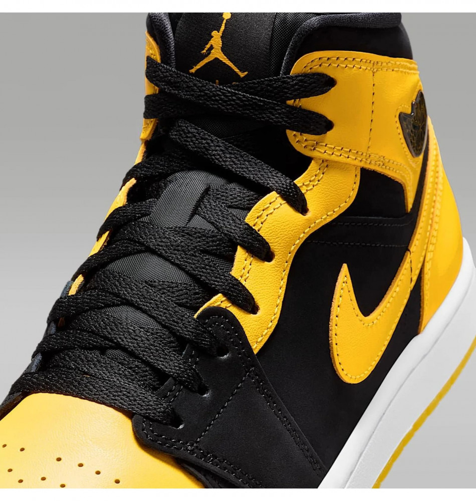 Outlet Кросівки чоловічі Air Jordan 1 Mid Se HJ6654-071_image_5