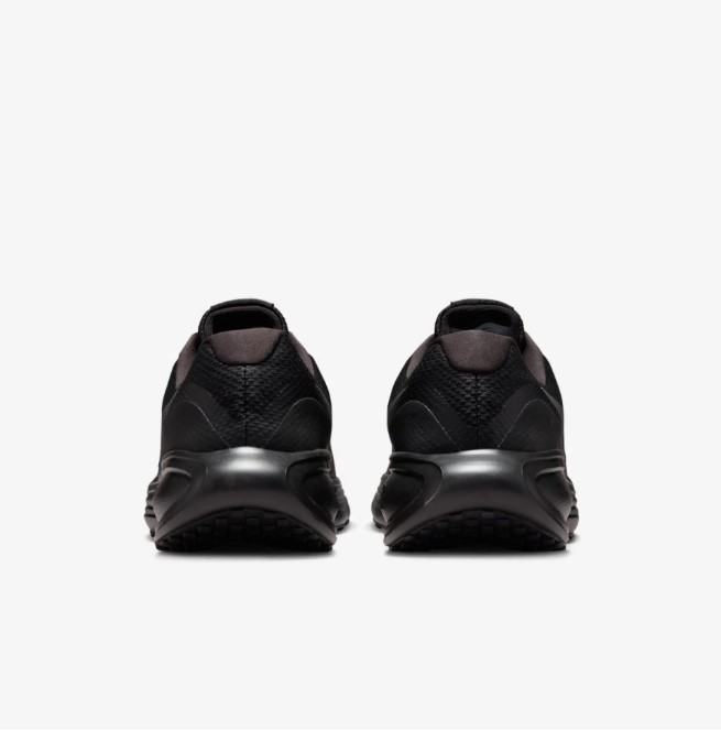Outlet Чоловічі кросівки Nike Revolution 8 HJ9198-002_image_7