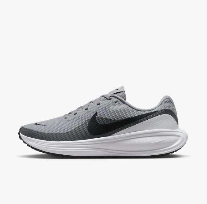 Outlet Чоловічі кросівки Nike Revolution 8 HJ9198-004_image_3