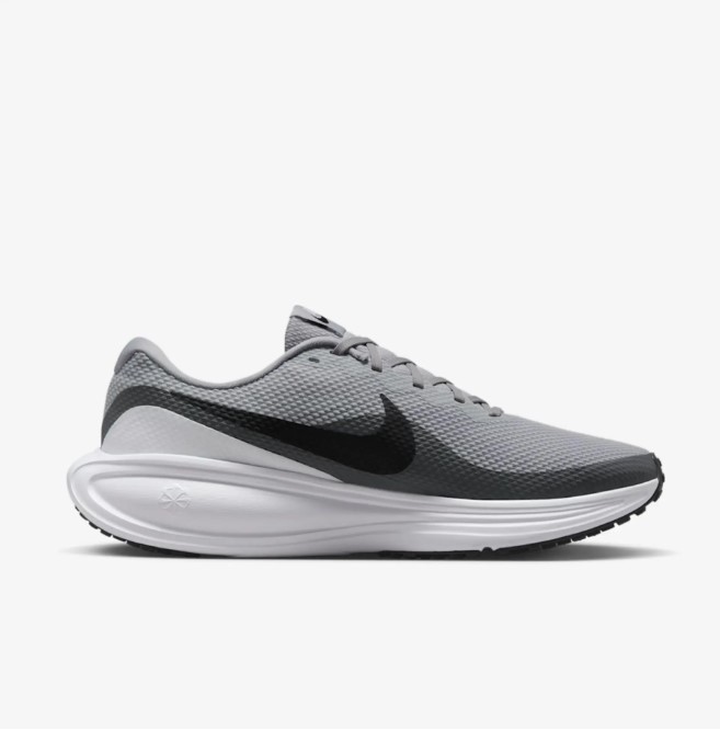 Outlet Чоловічі кросівки Nike Revolution 8 HJ9198-004