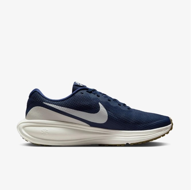 Outlet Чоловічі кросівки Nike Revolution 8 HJ9198-402