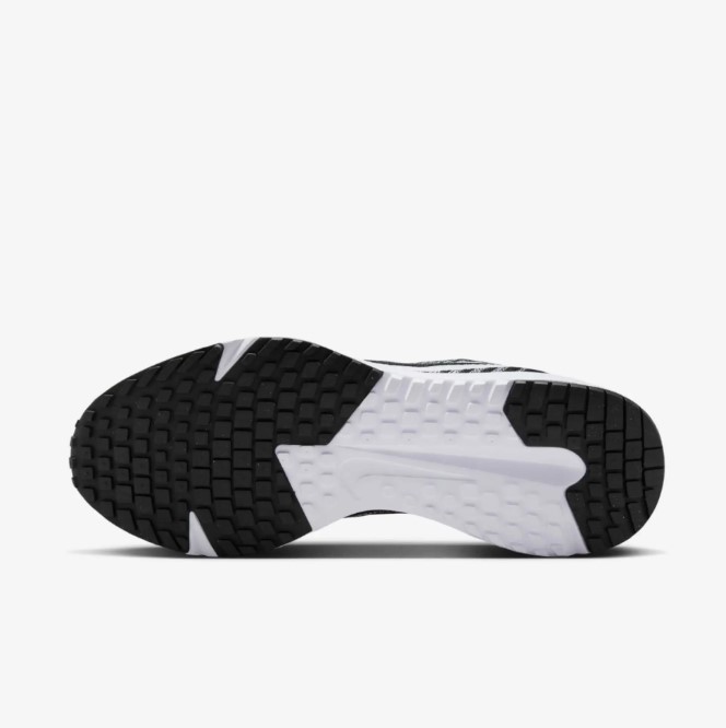 Outlet Чоловічі кросівки Nike Run Defy HM9594-004_image_8