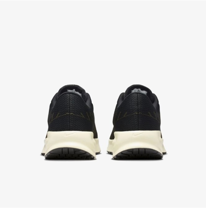 Outlet Чоловічі кросівки Nike Run Defy HM9594-010_image_4