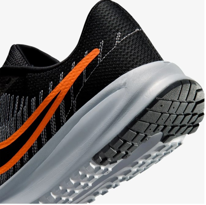 Outlet Чоловічі кросівки Nike Run Defy HM9594-011_image_8