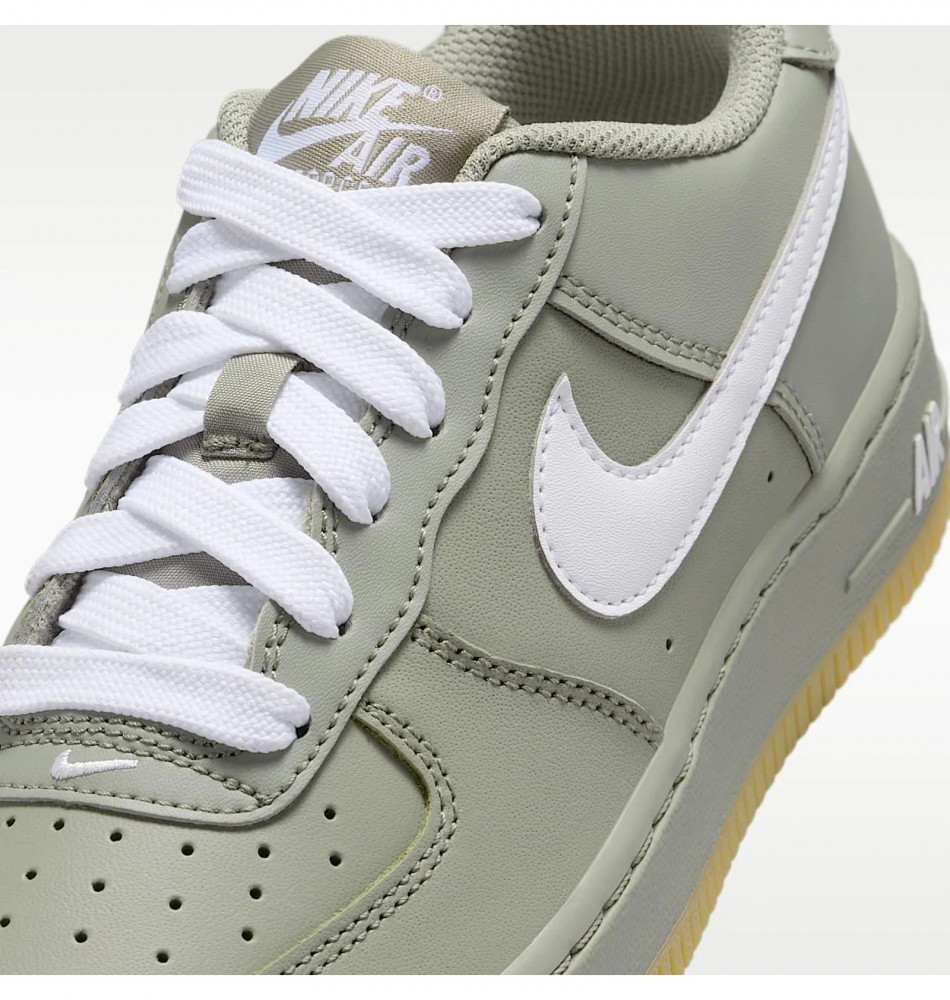 Outlet Кросівки Nike Air Force 1 L V8 HQ1911-300_image_5
