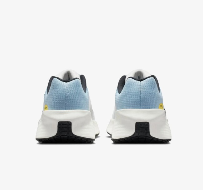 Outlet Жіночі кросівки Nike W Metro Tek HQ2312-102_image_4