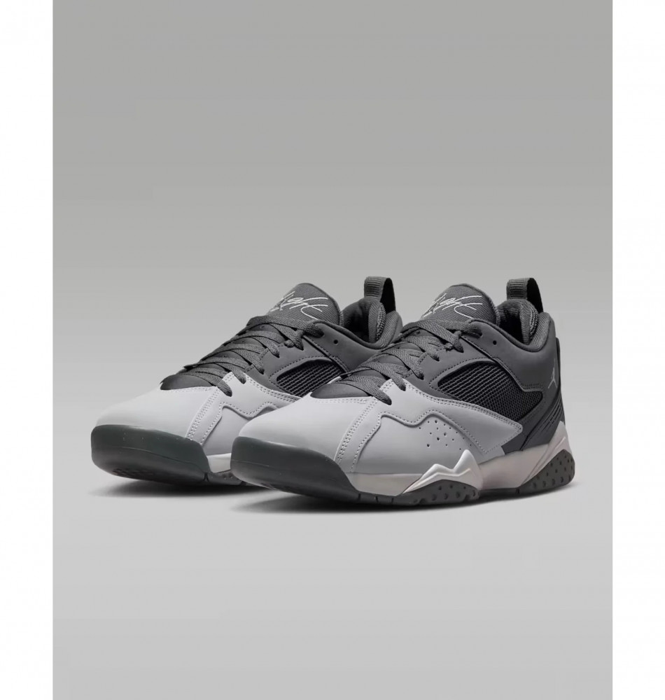 Outlet Кросівки чоловічі Air Jordan 7 Rm HQ3950-001_image_5
