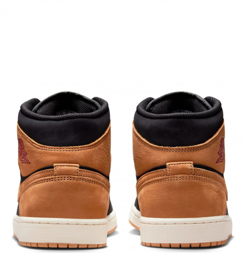 Outlet Кросівки чоловічі Air Jordan Mid Se HV4091-002_image_4