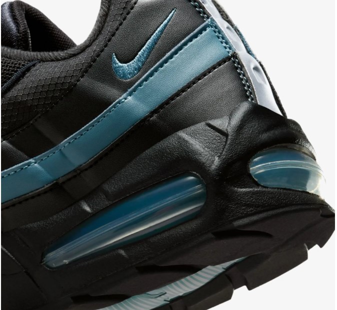 Outlet Чоловічі кросівки Nike Air Max 95 Big Bubble IB1667-004_image_4