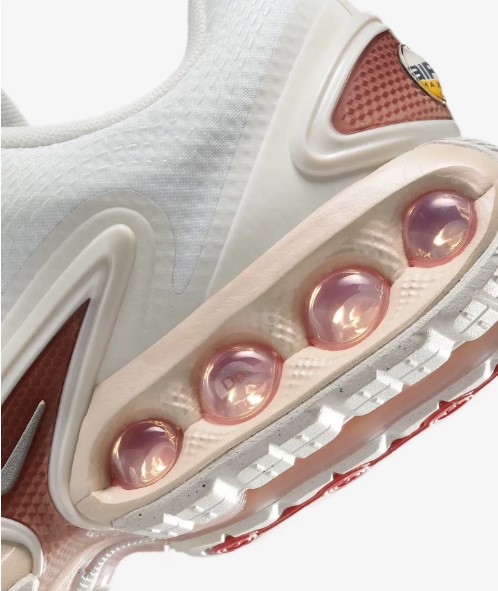 Outlet Кросівки жіночі Nike Wmns Air Max Dn Tech IH0284-100_image_4