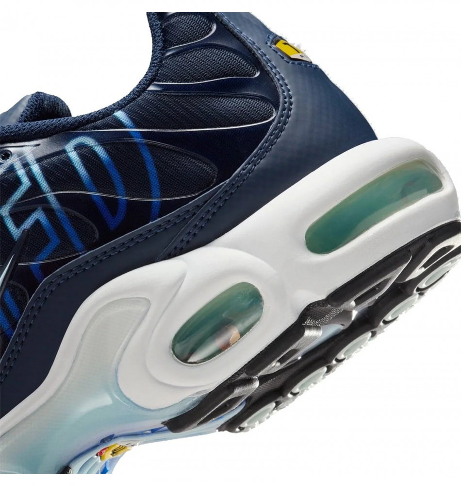Outlet Кросівки чоловічі Nike Air Max Plus IH4459-473_image_6