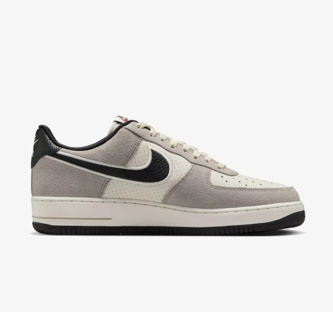 Outlet Чоловічі кросівки Nike Air Force 1 07 Lv8 IO2077-030