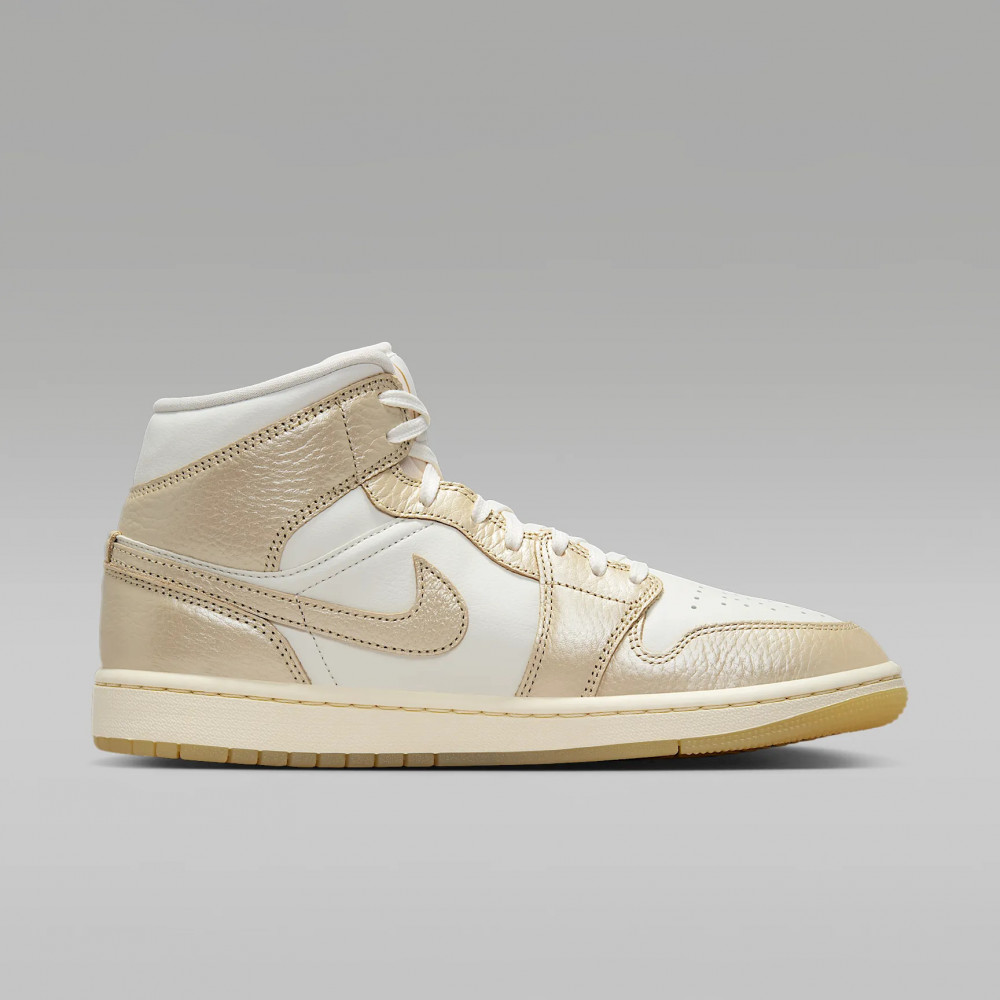 Outlet Кросівки жіночі Air Jordan 1 Mid Se HV5159-100