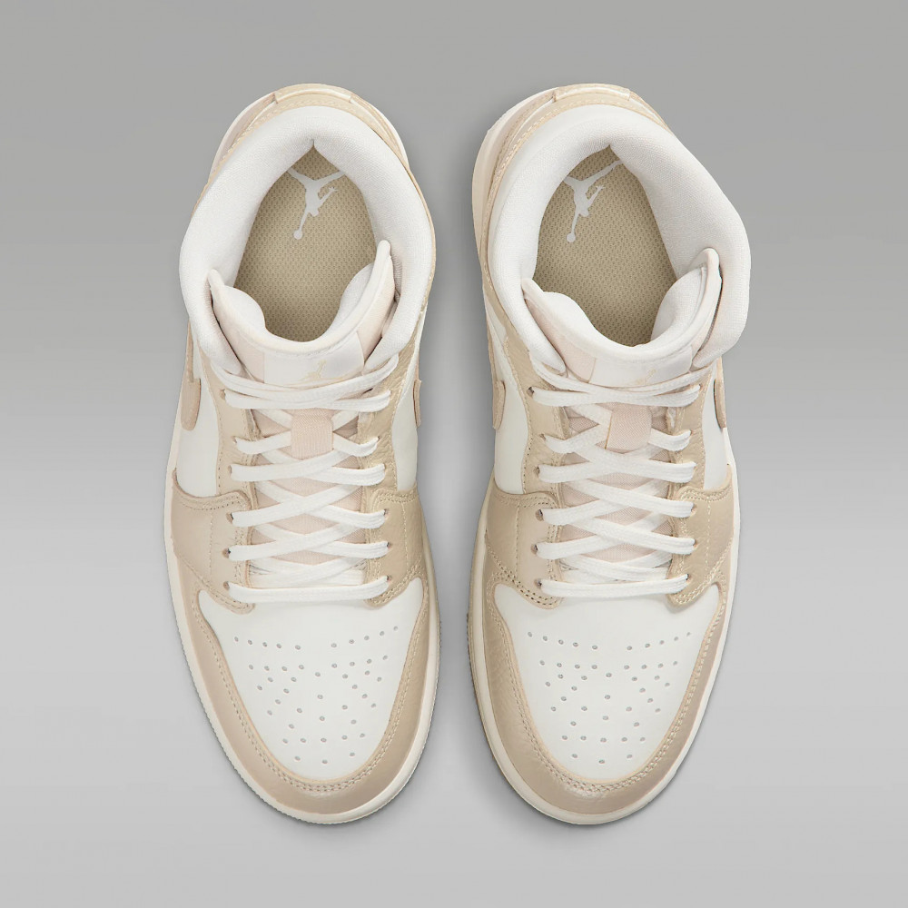Outlet Кросівки жіночі Air Jordan 1 Mid Se HV5159-100