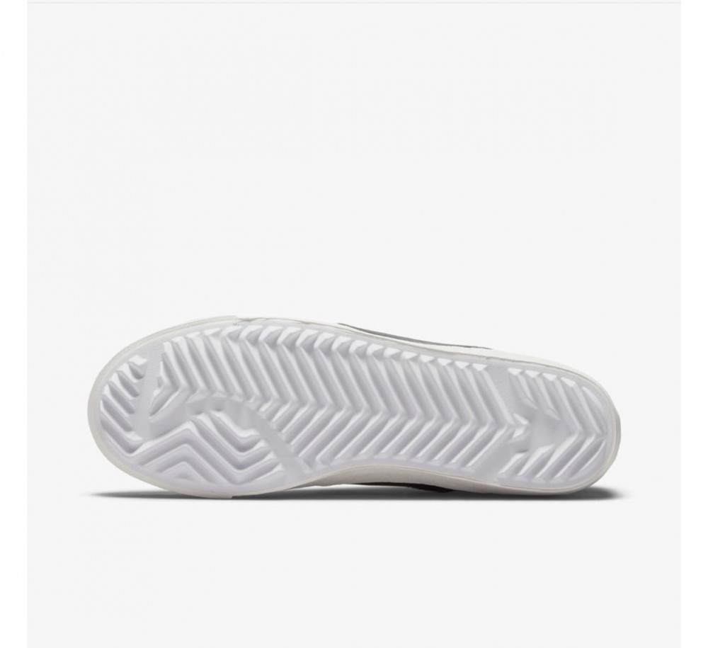 Outlet Жіночі кросівки Nike W Blazer Mid DQ1471-100_image_8