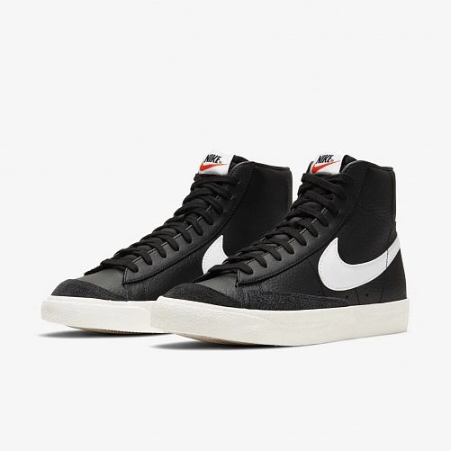 Outlet Чоловічі кросівки Nike Blazer Mid 77 Vintage Black BQ6806-002_image_3