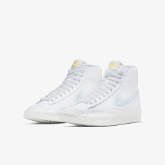 Outlet Кросівки Nike Blazer Mid 77 Gs White Dx3070-100_image_3