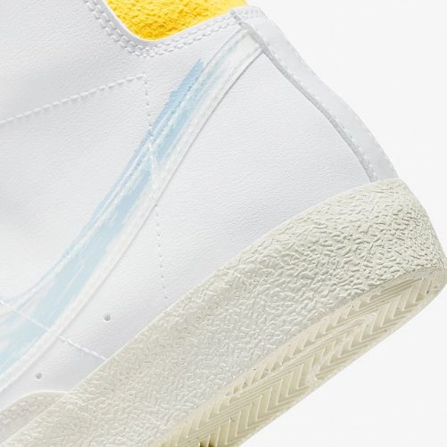 Outlet Кросівки Nike Blazer Mid 77 Gs White Dx3070-100_image_4