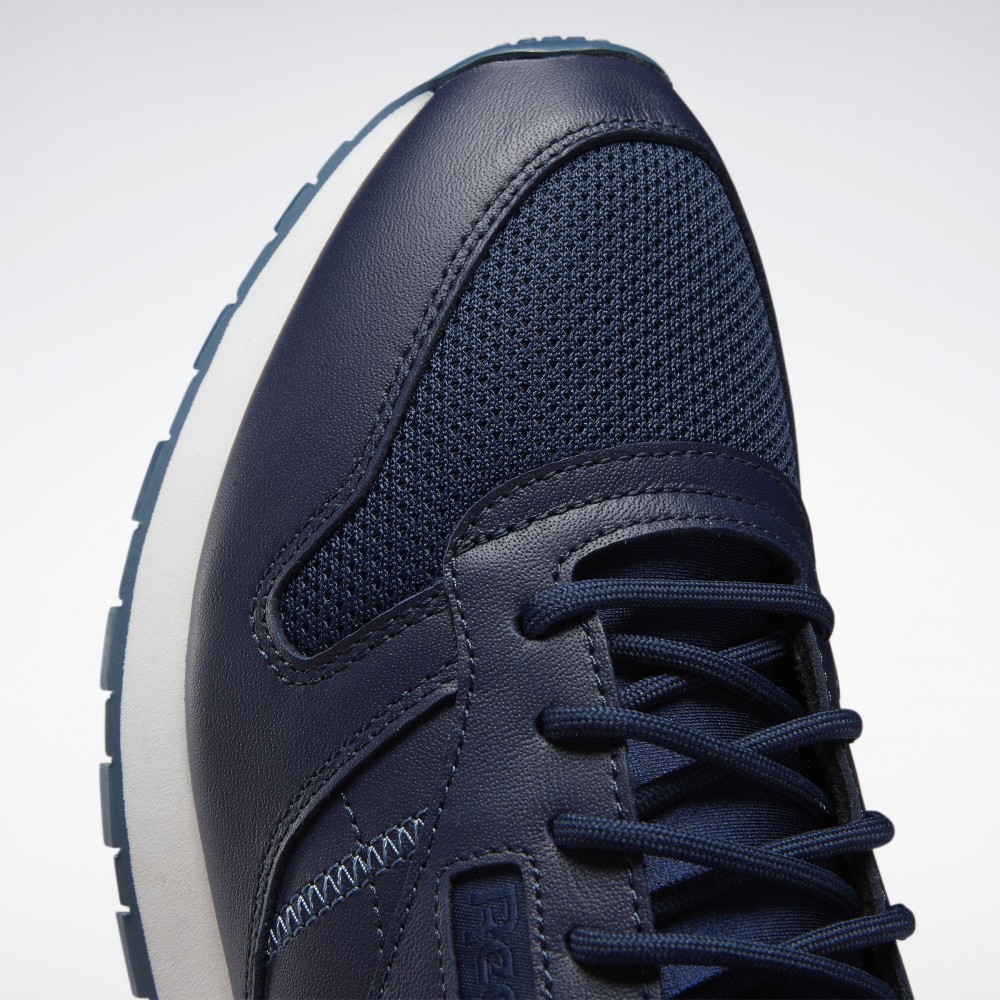 Outlet Чоловічі кросівки Reebok Classic Leather Clip GX0368_image_7