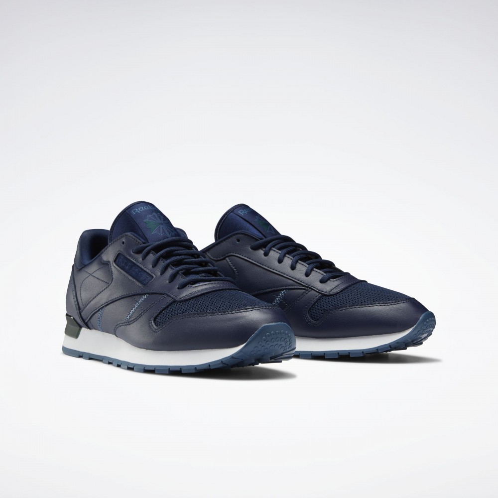 Outlet Чоловічі кросівки Reebok Classic Leather Clip GX0368_image_3