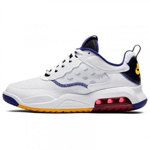 Outlet Чоловічі кросівки Jordan Max 200 CD6105-110