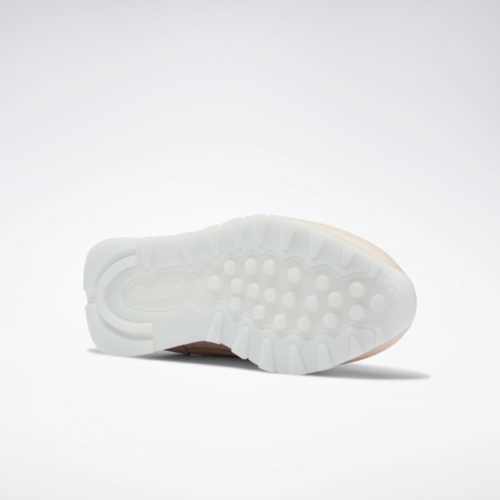 Outlet Жіночі кросівки Reebok Classic Leather DV6447_image_6