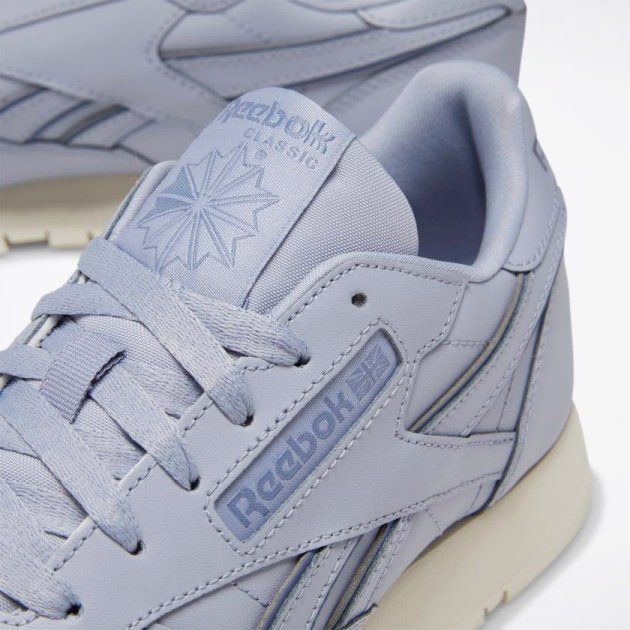 Outlet Жіночі кросівки Reebok Classic Leather DV8433_image_3