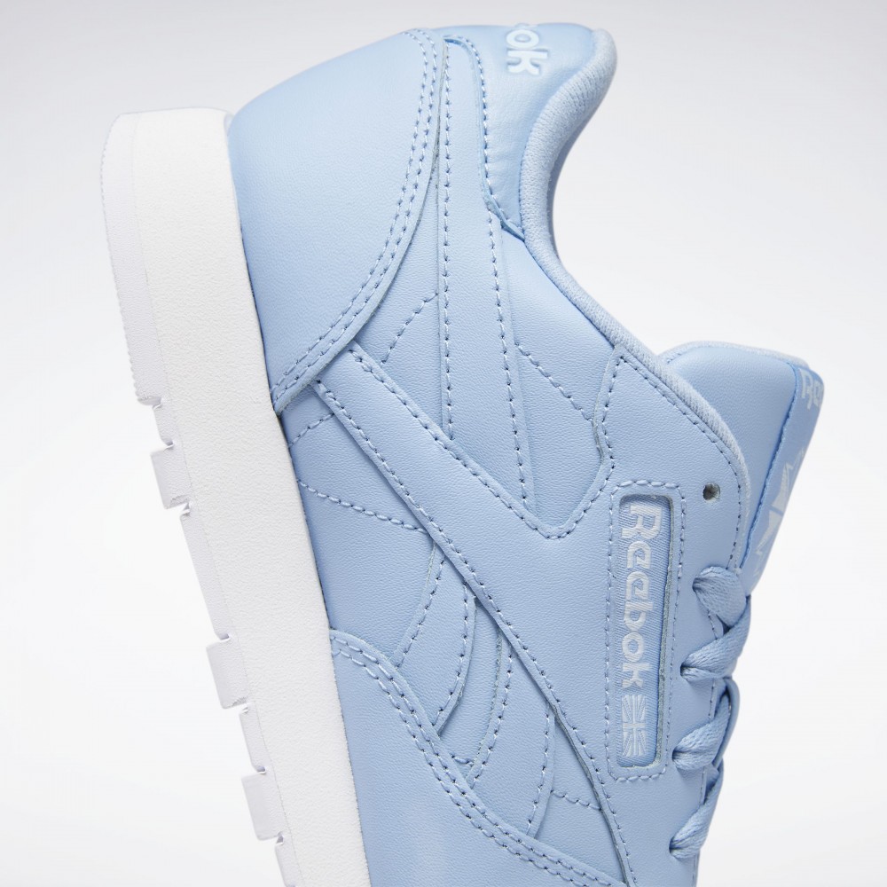 Outlet Жіночі кросівки Reebok Classic Leather EF3036_image_8