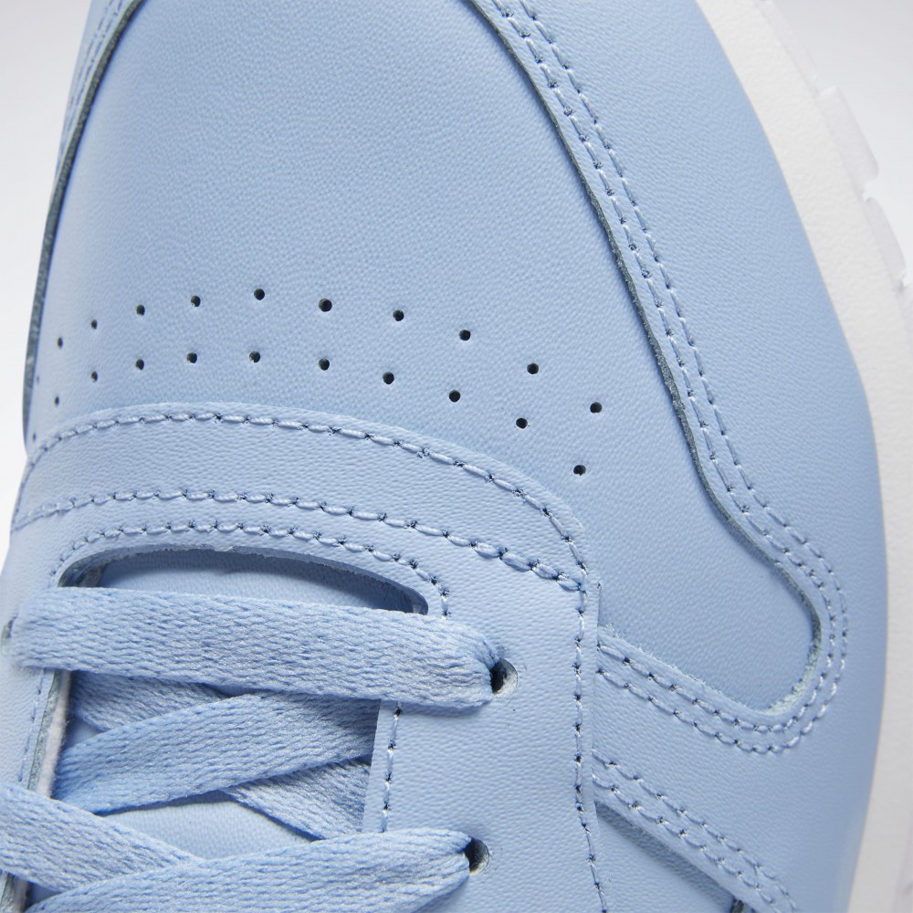 Outlet Жіночі кросівки Reebok Classic Leather EF3036_image_4