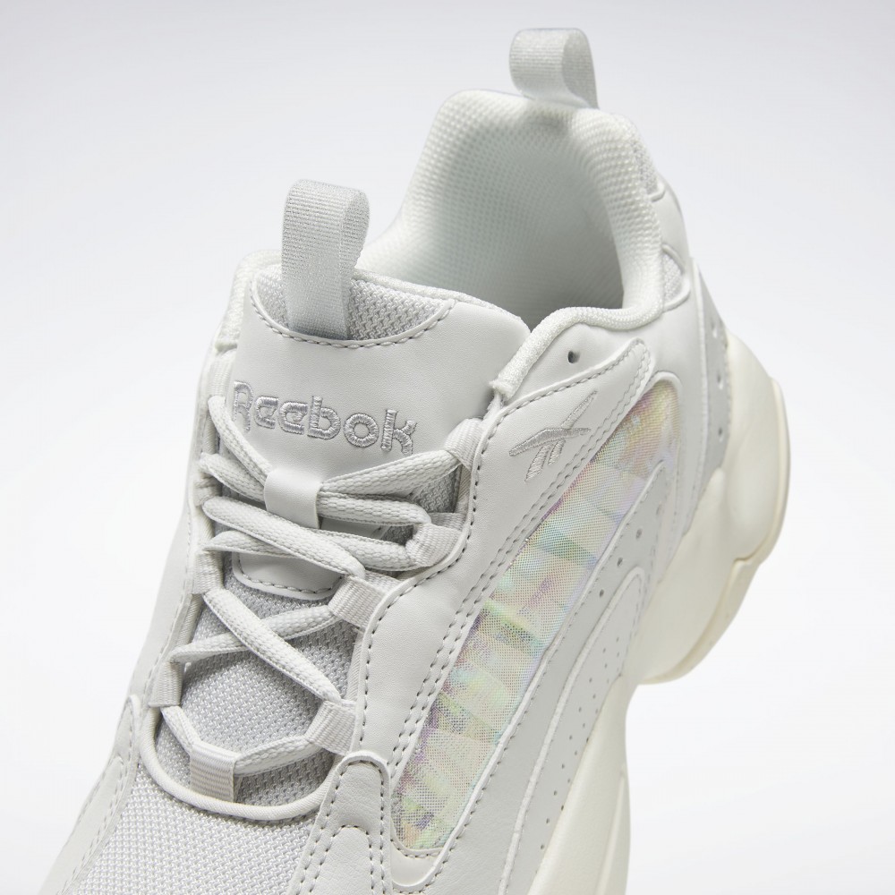 Outlet Жіночі кросівки Reebok Classic FV0184_image_3