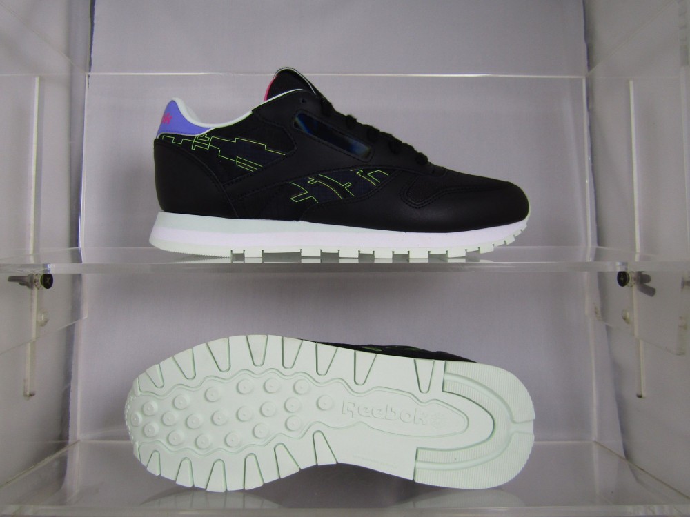 Outlet Жіночі кросівки Reebok Classic Leather FZ0676