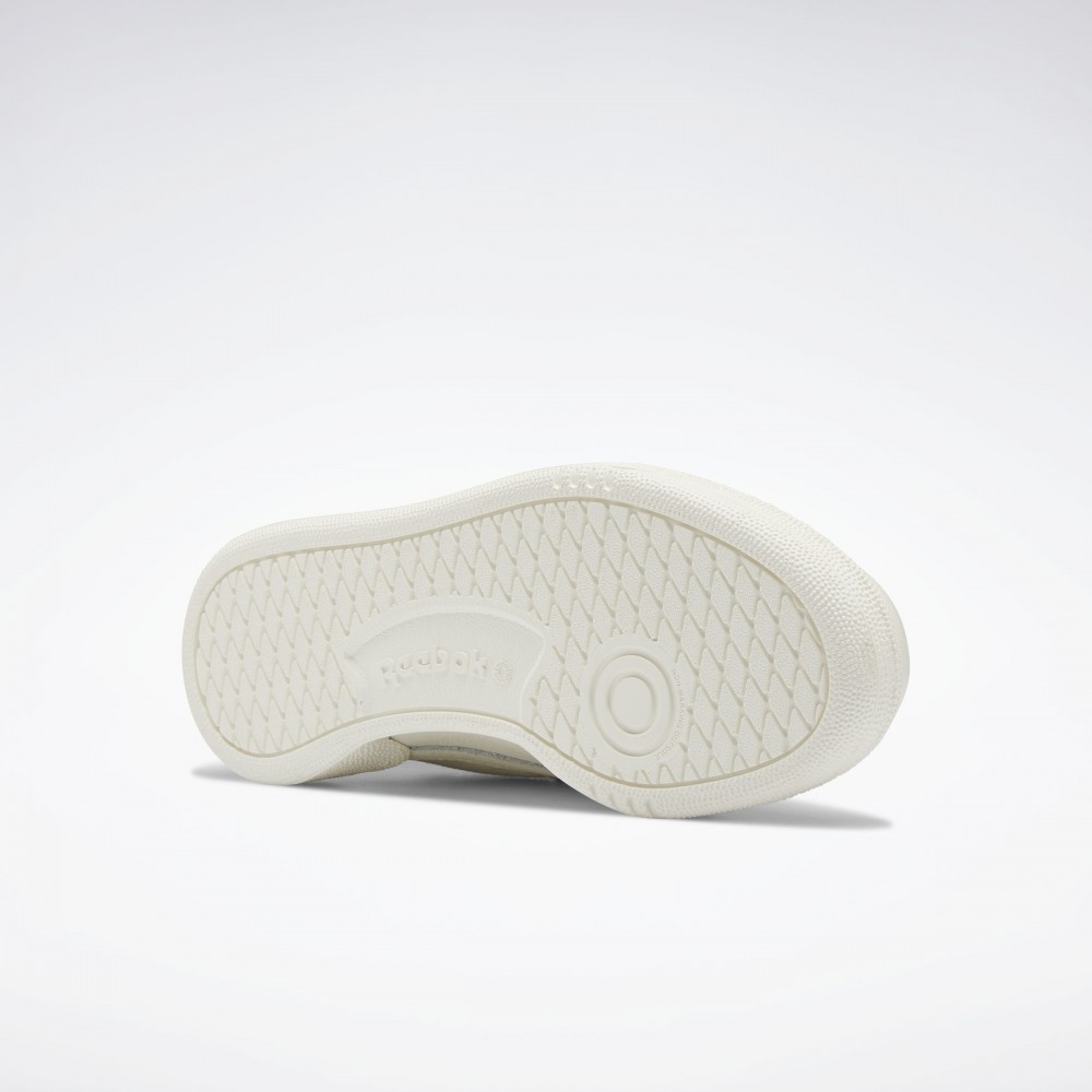 Outlet Жіночі кросівки Reebok Classic Leather GX1129_image_8
