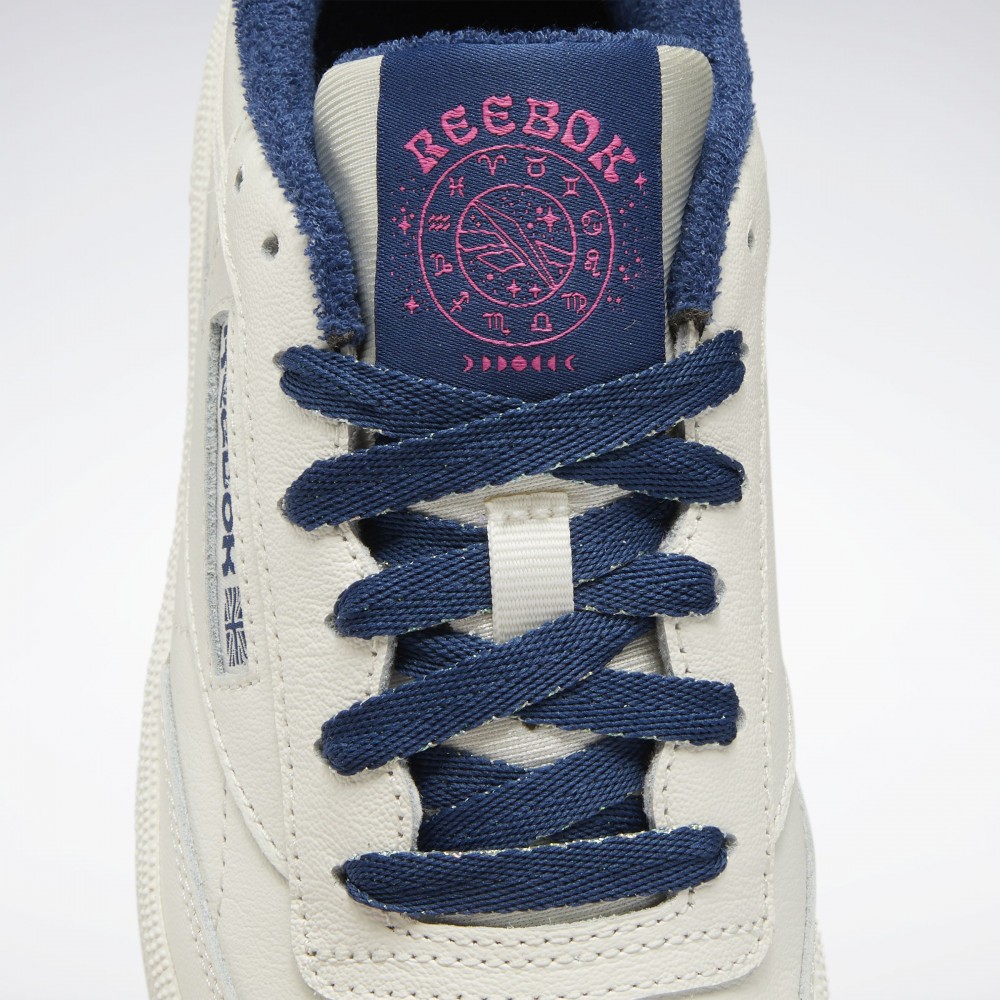 Outlet Жіночі кросівки Reebok Classic Leather GX1129_image_6