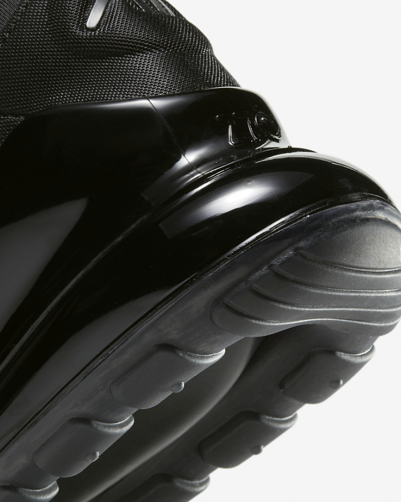Outlet Чоловічі кросівки Nike AIR MAX 270 AH8050-005_image_4