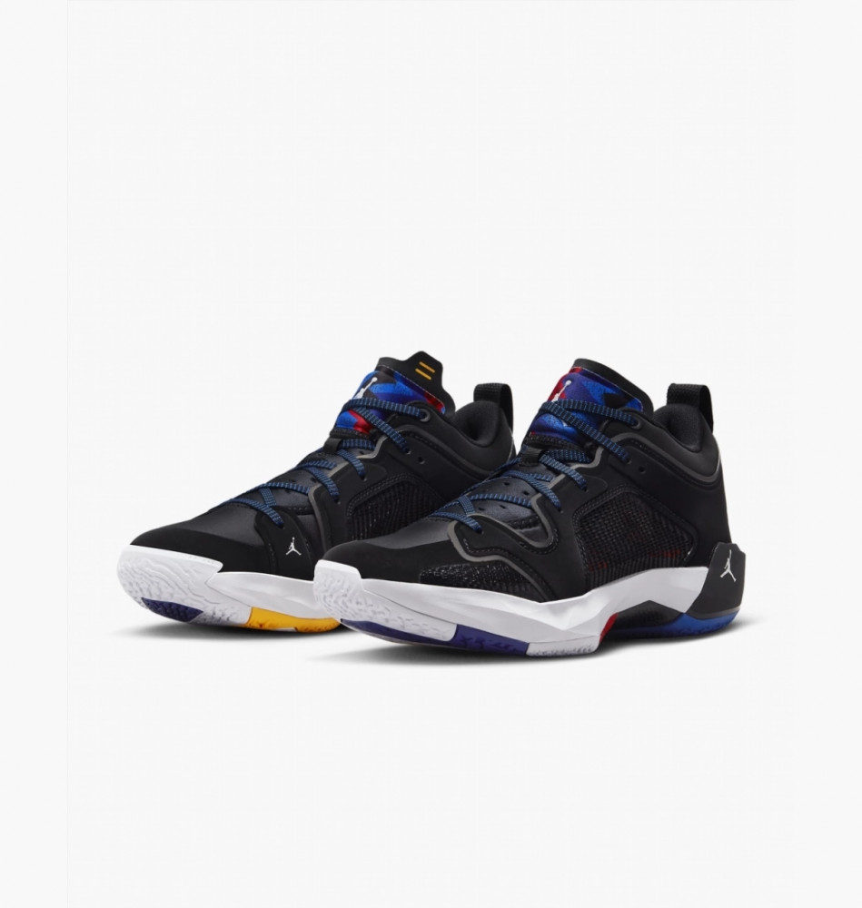 Outlet Кросівки унісекс Air Jordan Air Xxxvii Low DQ4122-061_image_8