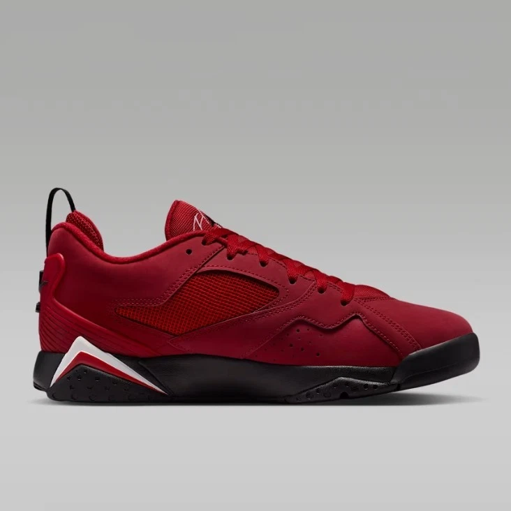 Outlet Чоловічі кросівки Nike Air Jordan MVP 92 HQ3950-600