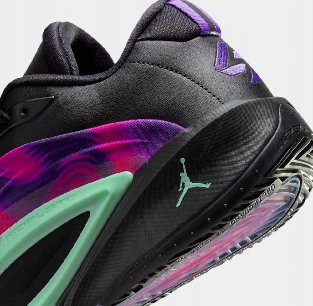Outlet Кроссовки Air Jordan Luka 3 HQ4255-005_image_4