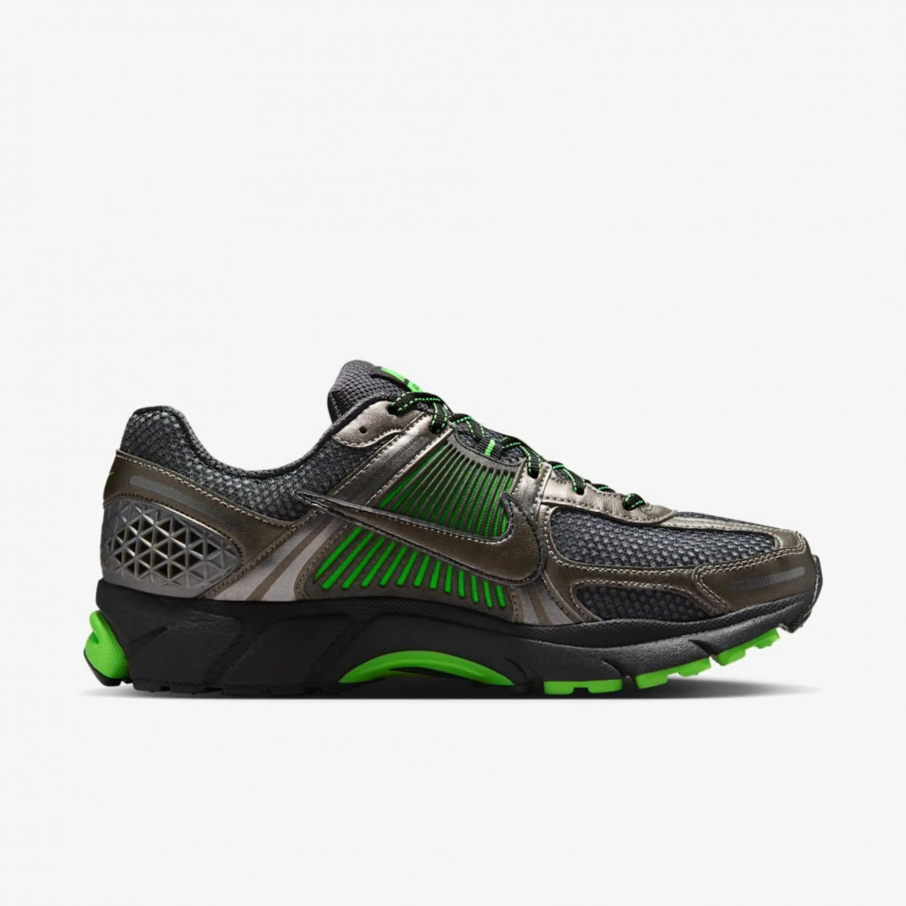 Outlet Кросівки Nike Zoom Vomero 5 IB2988-001