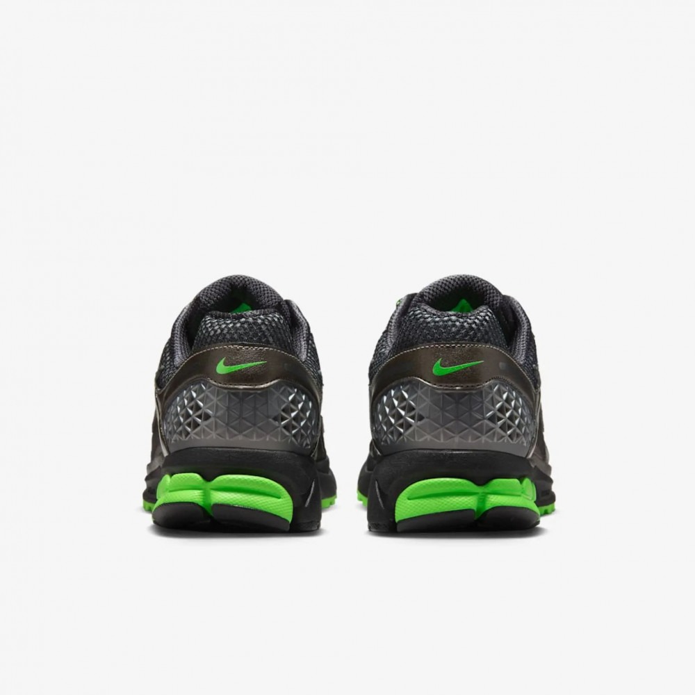 Outlet Кросівки Nike Zoom Vomero 5 IB2988-001_image_6