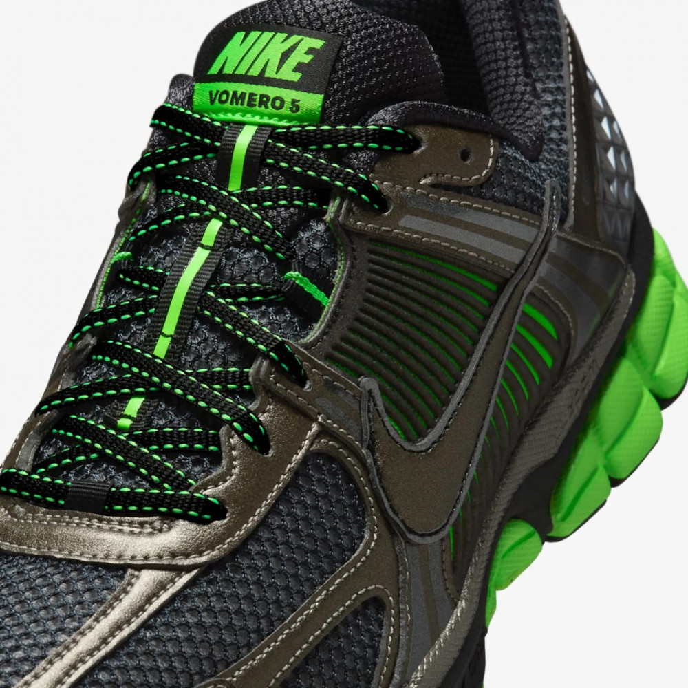 Outlet Кросівки Nike Zoom Vomero 5 IB2988-001_image_7