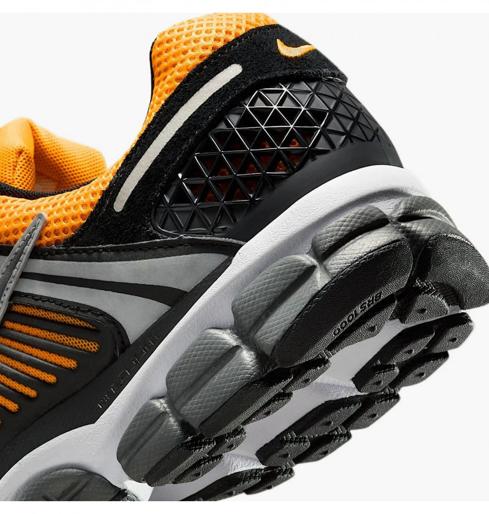 Outlet Кросівки чоловічі Nike Zoom Vomero 5 IF6211-700_image_10