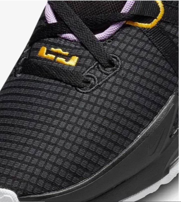 Outlet Кросівки Nike LeBron Witness 7 DM1123-002_image_5